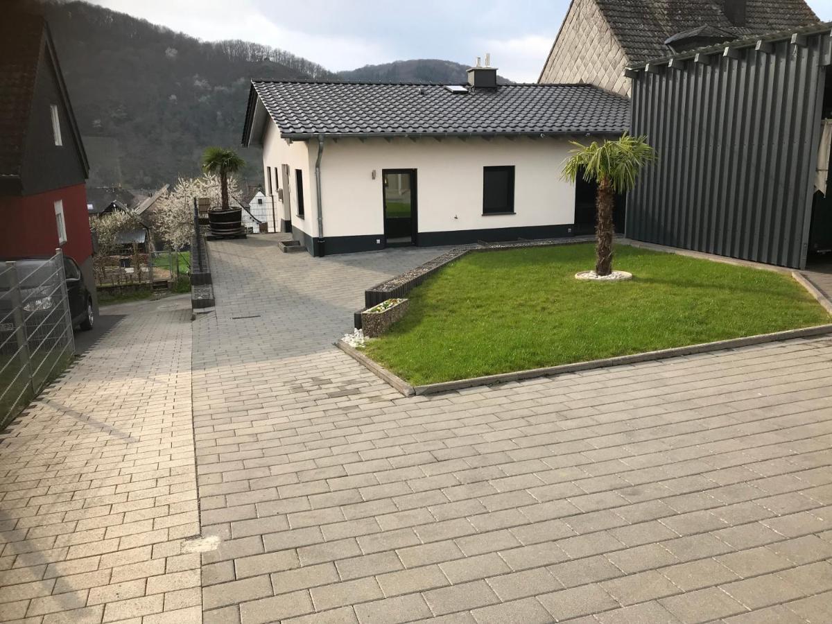 Ferienwohnung " Wein Unter Palmen " ノイマゲン・ダオン エクステリア 写真